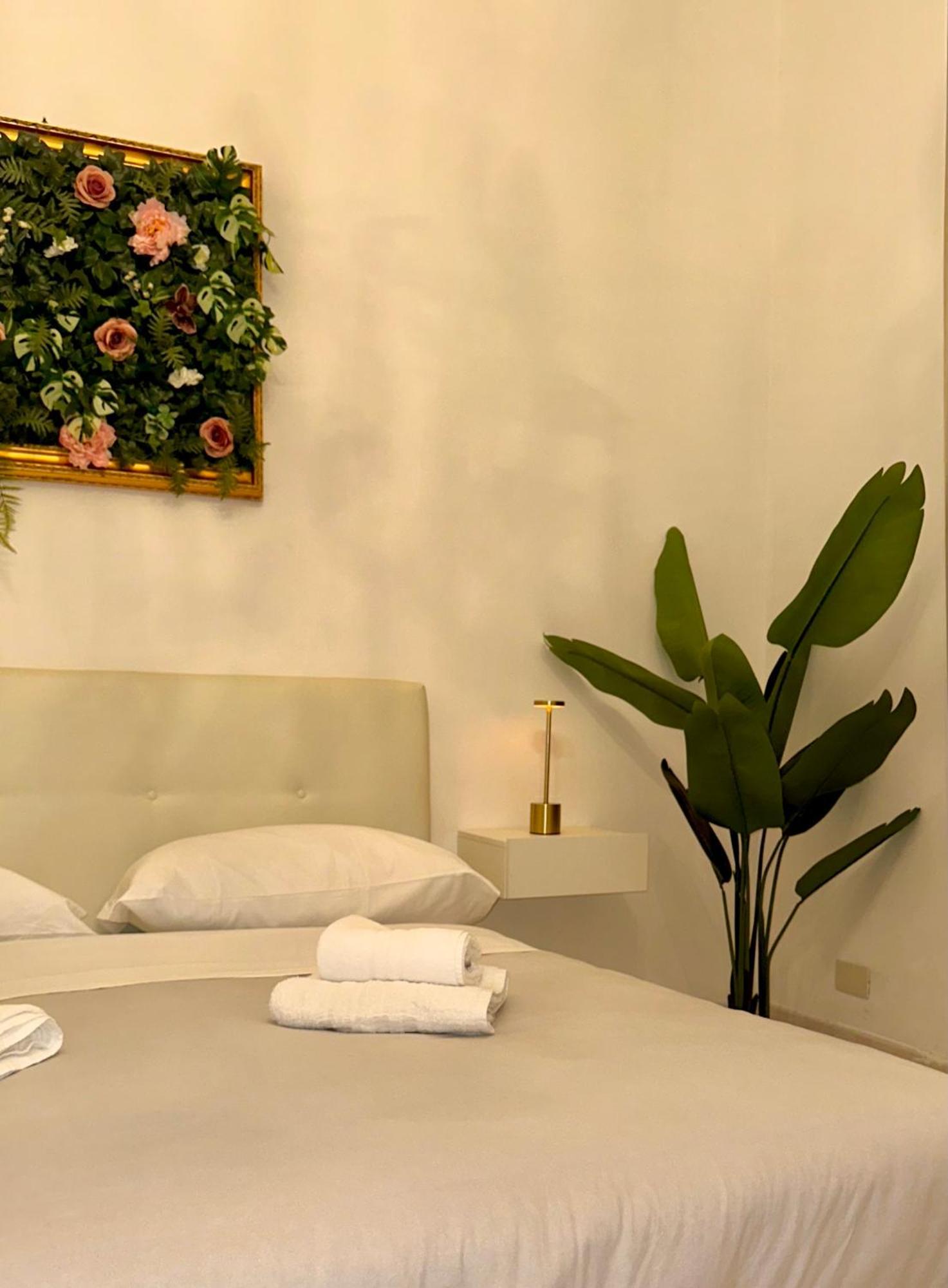 Golden Luxury Home - San Giovanni - 10 Min To Basilica Of San Giovanni - 25 Min To Colosseum 罗马 外观 照片